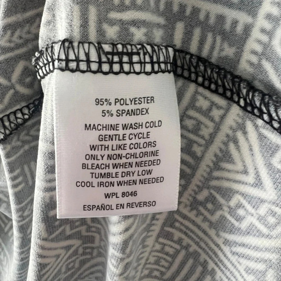 Style & Co Printed Pleated Scoop Neck Top Black and White Size XL - Picture 6 of 7